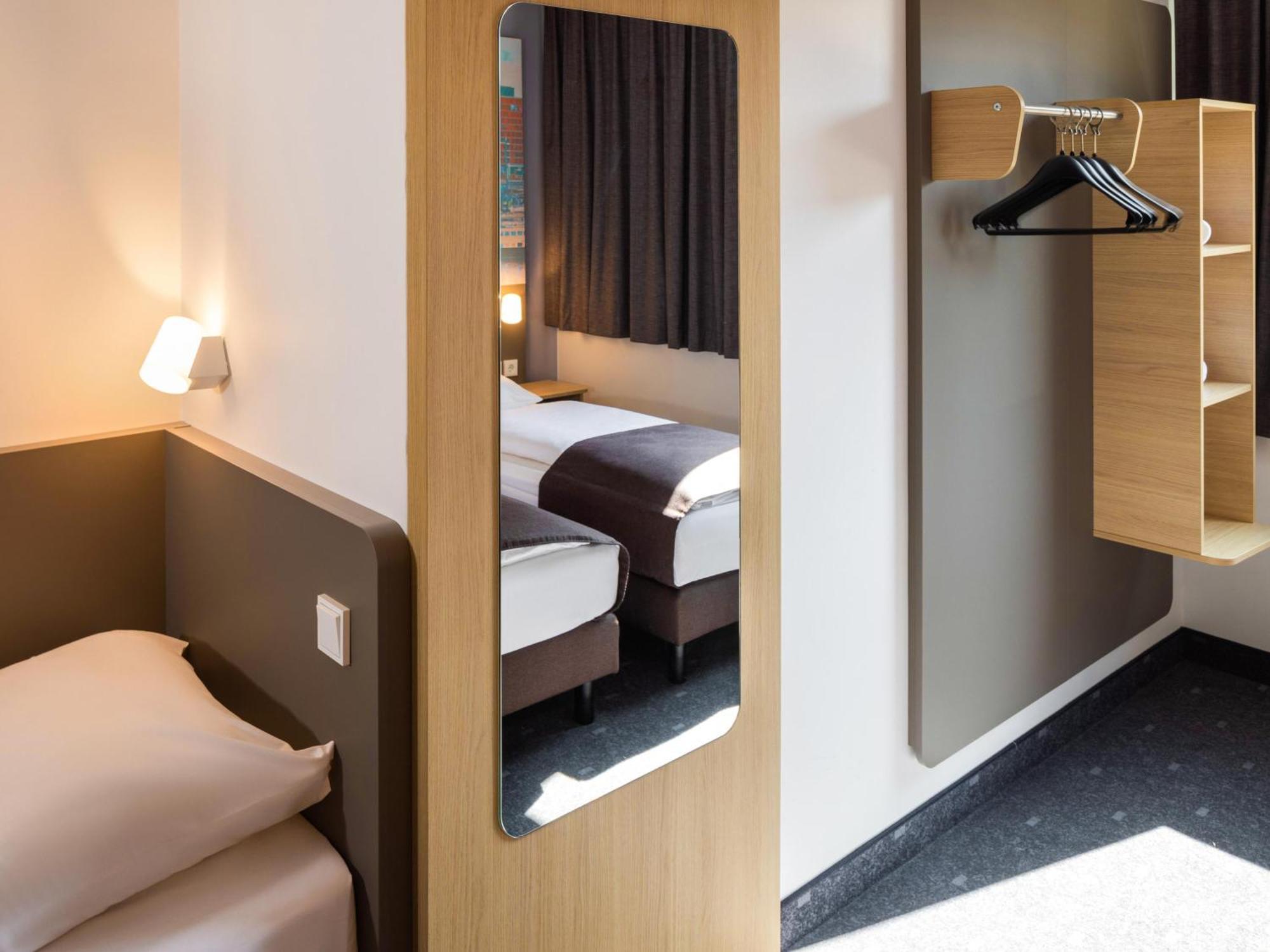 B&B Hotel Kiel-City Bagian luar foto
