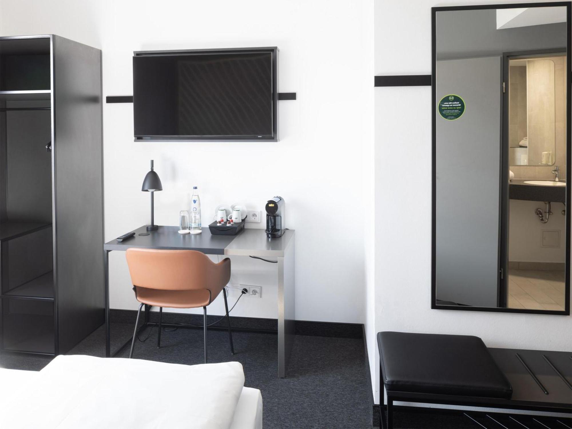 B&B Hotel Kiel-City Bagian luar foto