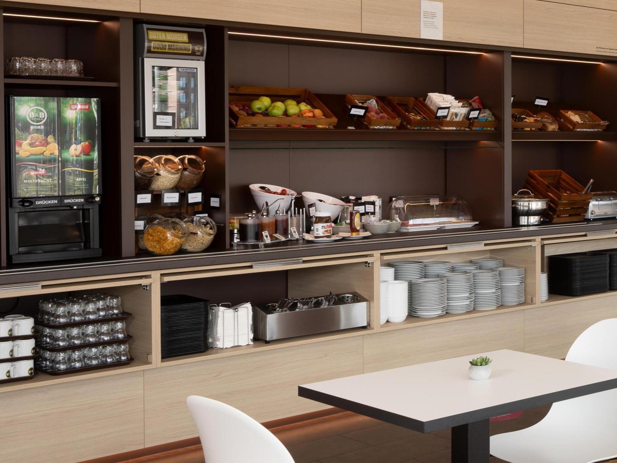 B&B Hotel Kiel-City Bagian luar foto